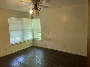 627  Kingston Drive , Irving Texas 75061