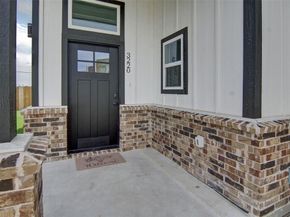 3220 N Houston Street , Fort Worth Texas 76106