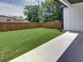 3220 N Houston Street , Fort Worth Texas 76106
