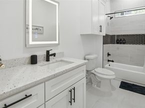 3220 N Houston Street , Fort Worth Texas 76106