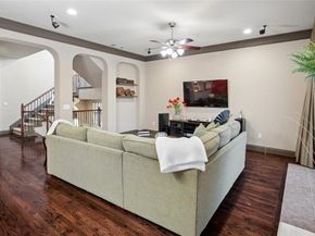 835  Rockingham Drive , Irving Texas 75063