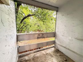 5840  Spring Valley Road  602, Dallas Texas 75254