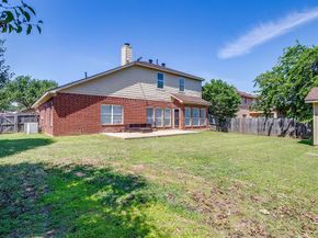 5711  Homestead Road , Arlington Texas 76017