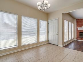5711  Homestead Road , Arlington Texas 76017
