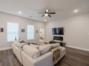 2655  Kathleen Avenue , Dallas Texas 75216