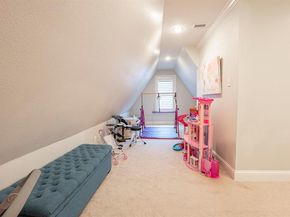 6427  Lakewood Boulevard , Dallas Texas 75214