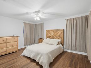 217  Spruce Circle , Azle Texas 76020
