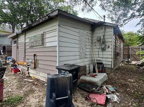 2806 NW Loraine Street , Fort Worth Texas 76106