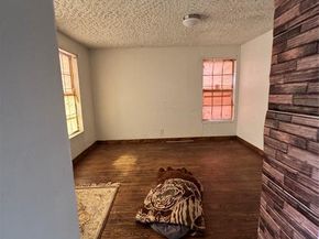 2806 NW Loraine Street , Fort Worth Texas 76106
