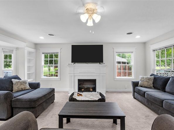 4316  Kenwood Court , Fort Worth Texas 76103