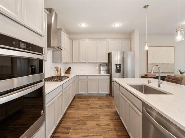1413  Bellingham Lane , Garland Texas 75044