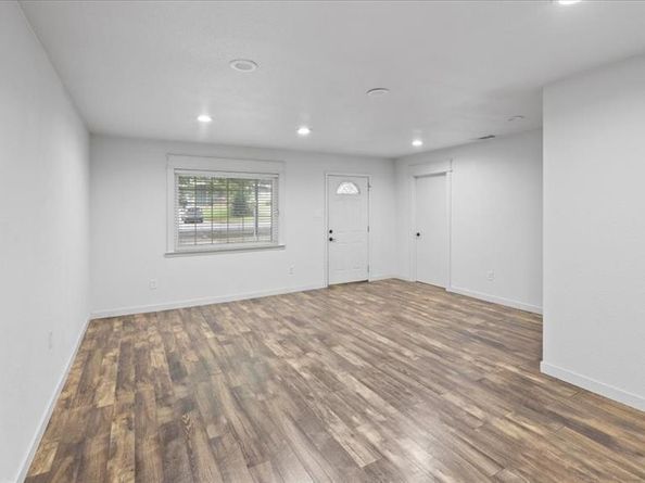 4713  Driskell Boulevard , Fort Worth Texas 76107