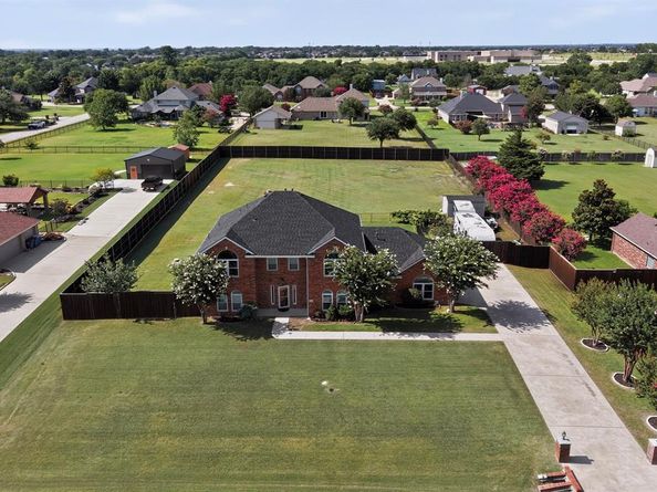 2336  Saddlebrook Lane , Rockwall Texas 75087
