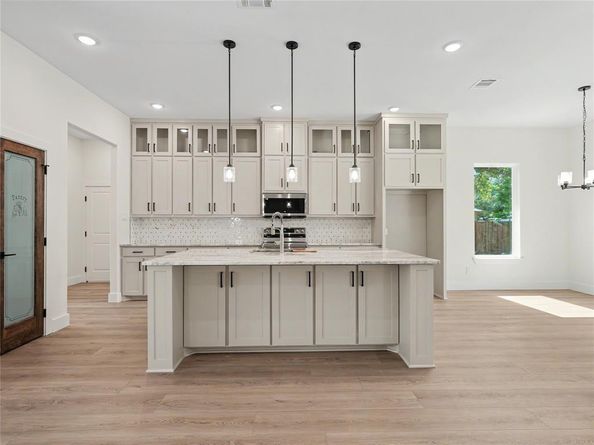 115  Dennis Drive , Azle Texas 76020