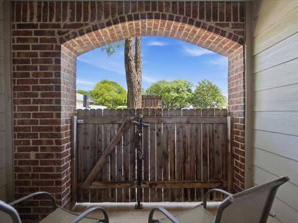 3205  Donnelly   202, Fort Worth Texas 76107