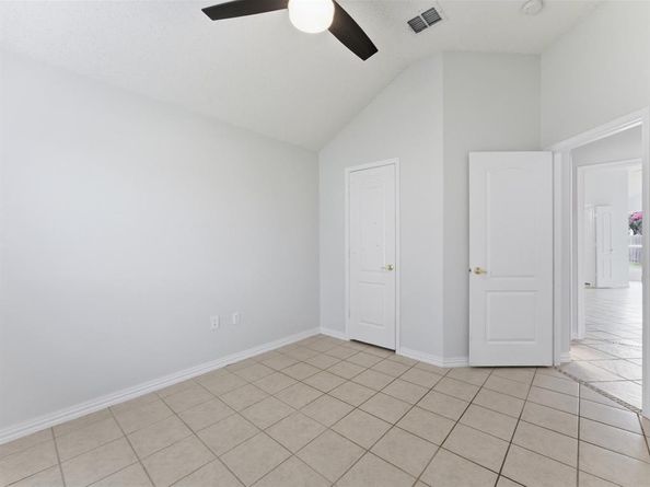 7609  Albany Lane , Arlington Texas 76002