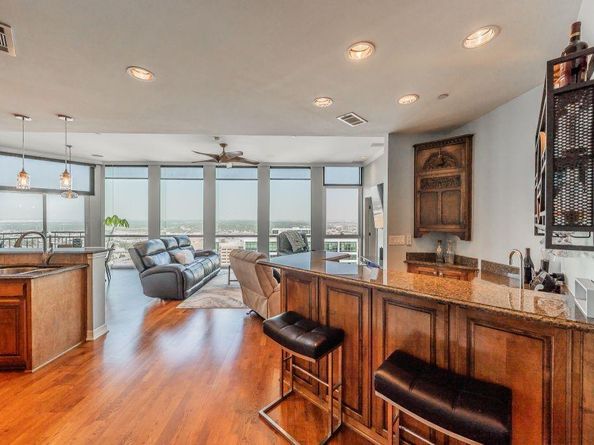 500  Throckmorton Street  2505, Fort Worth Texas 76102