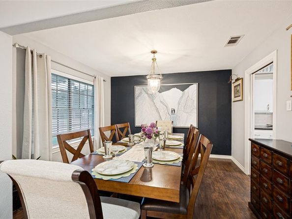 5024  Fall River Drive , Fort Worth Texas 76103