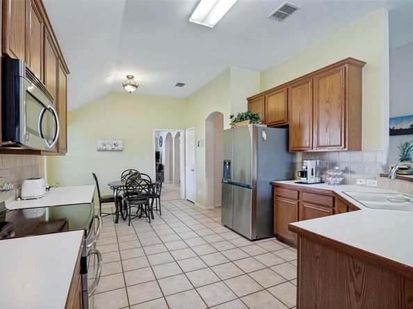 8702  Nairn Street , Rowlett Texas 75089