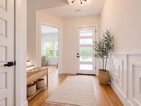 2311  Fatima Avenue , Dallas Texas 75241