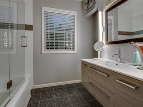 1505  Arizona Avenue , Dallas Texas 75216