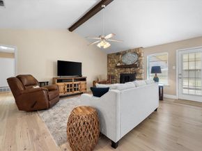 212 S Heights Drive , Crowley Texas 76036