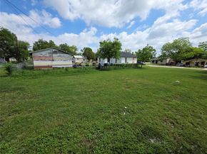 3700 S Main Street , Fort Worth Texas 76110