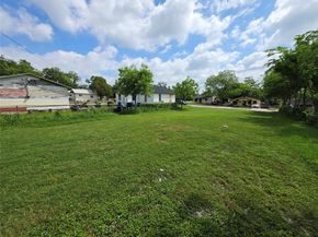 3700 S Main Street , Fort Worth Texas 76110