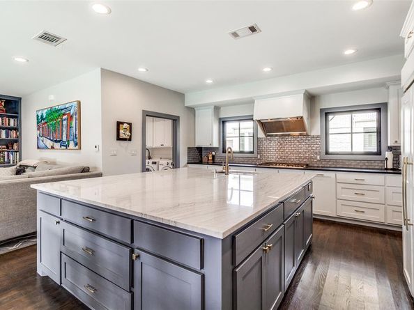 10615  Park Preston Drive , Dallas Texas 75230