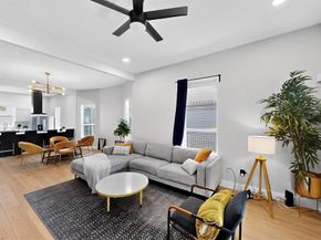 712 W 8th Street , Dallas Texas 75208