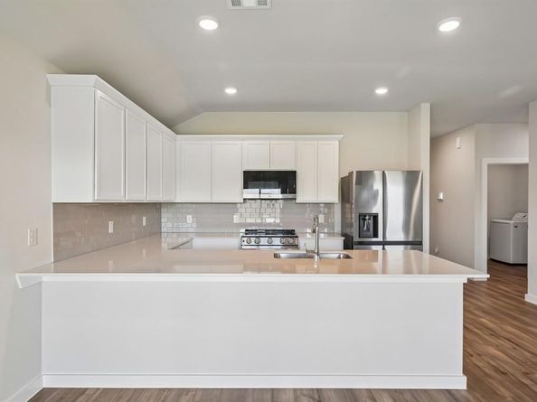 3039  River Birch Drive , Dallas Texas 75253