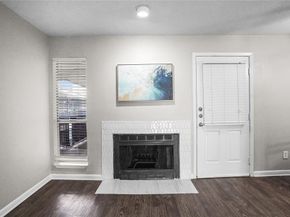 4502  Gaston Avenue  319, Dallas Texas 75246