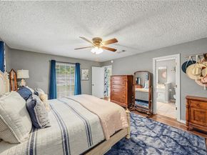 1810  Lakeside Drive , Arlington Texas 76013