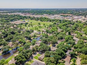 1810  Lakeside Drive , Arlington Texas 76013