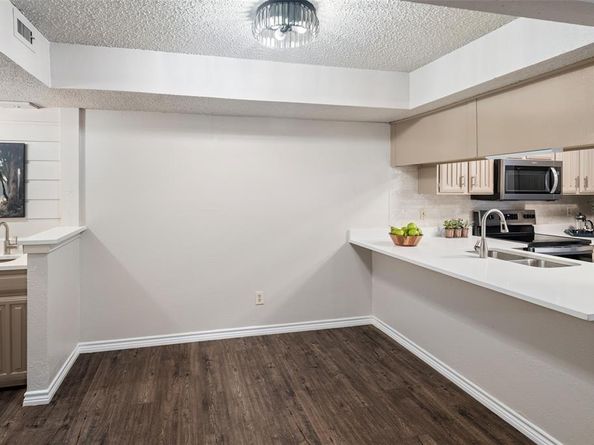 333  Melrose Drive  22D, Richardson Texas 75080