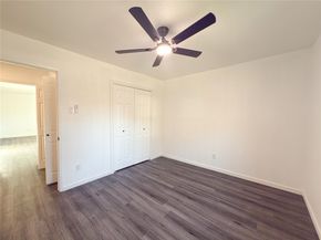 418  Clover Lane , Garland Texas 75043