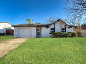 418  Clover Lane , Garland Texas 75043