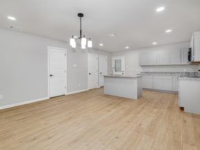 1128 E Broadway Avenue , Fort Worth Texas 76104