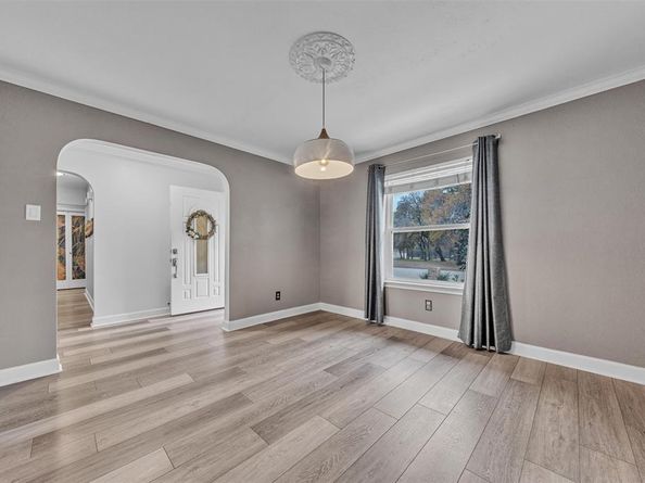 1205  Clover Hill Road , Mansfield Texas 76063