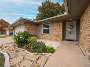 1205  Clover Hill Road , Mansfield Texas 76063
