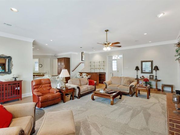 128  Country Club Drive , Heath Texas 75032