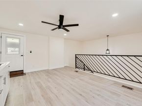 4128  Pluto Street , Dallas Texas 75212