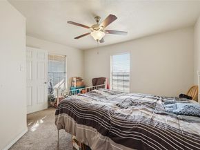 2113  Harris Lane , Haltom City Texas 76117