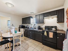 2113  Harris Lane , Haltom City Texas 76117