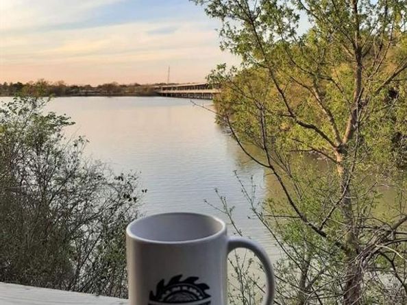 7028  Edgewater Trail , Fort Worth Texas 76135