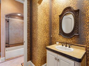 6262  Turner Way , Dallas Texas 75230