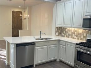 4215  Snow Goose Trail , Arlington Texas 76005