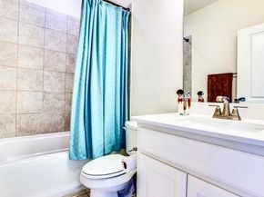 4215  Snow Goose Trail , Arlington Texas 76005