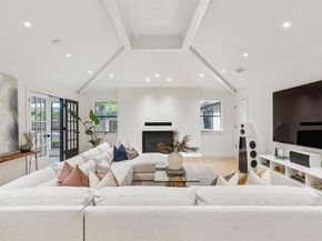 98 W Shore Place , Richardson Texas 75080