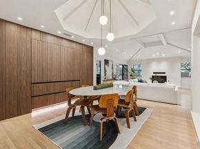 98 W Shore Place , Richardson Texas 75080